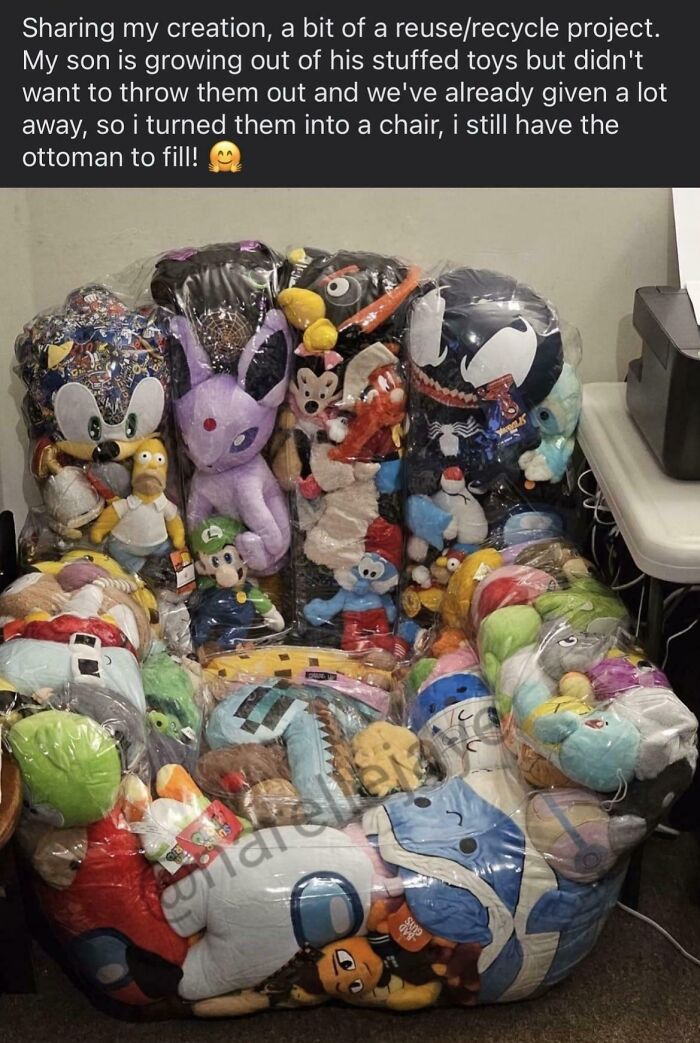 67c580acc12c5_thanks-i-hate-my-sons-stuffed-toys-chair.jpg